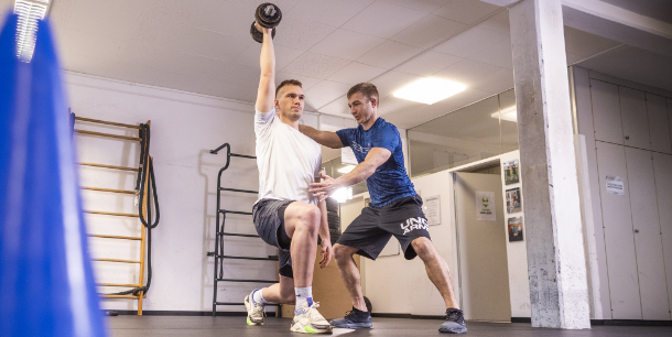 Personal Trainer Thomas Wolf im Training mit Weltmeister Alexander Bachmann