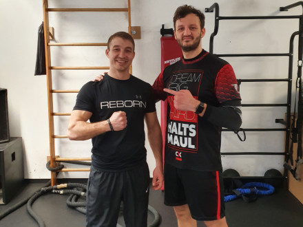 Profi-K1-Kämpfer Rinor mit Personal Coach Thomas Wolf